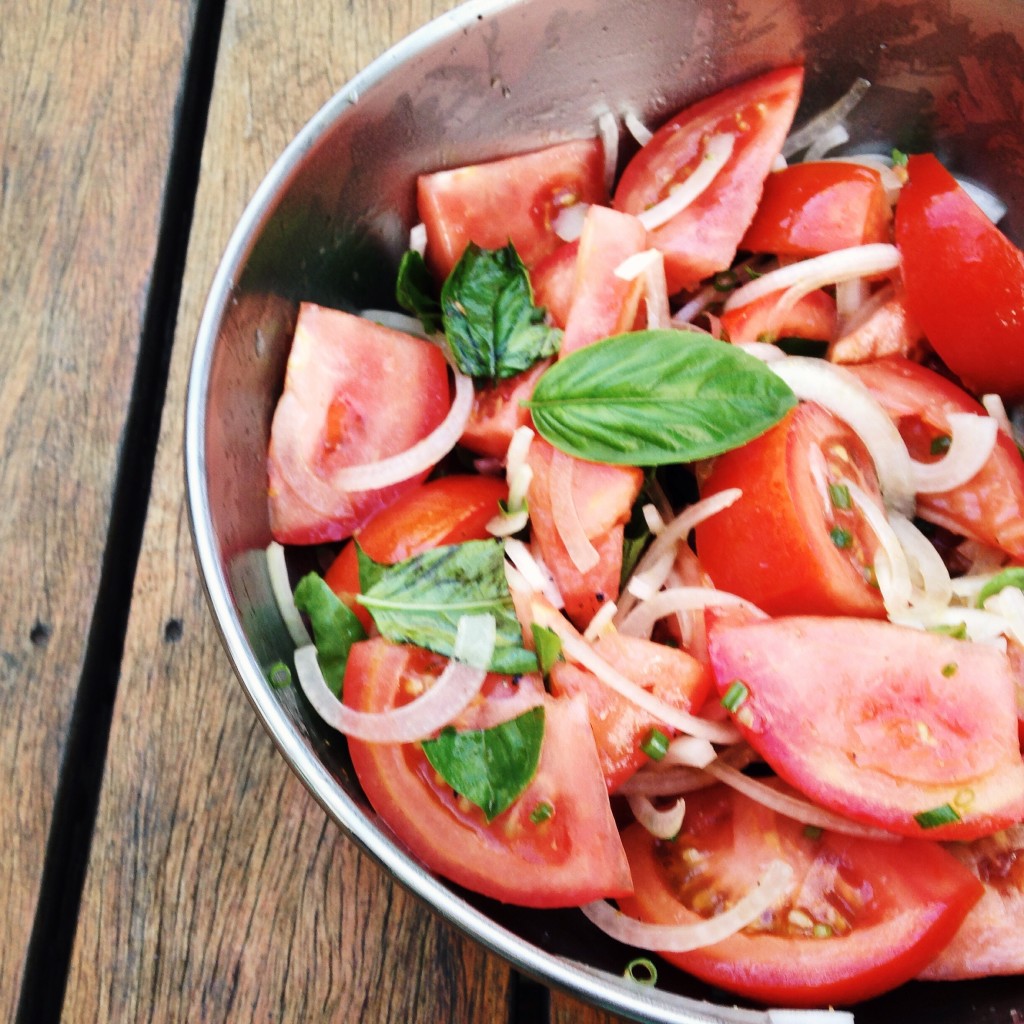 Salada de tomate – simples e perfeita