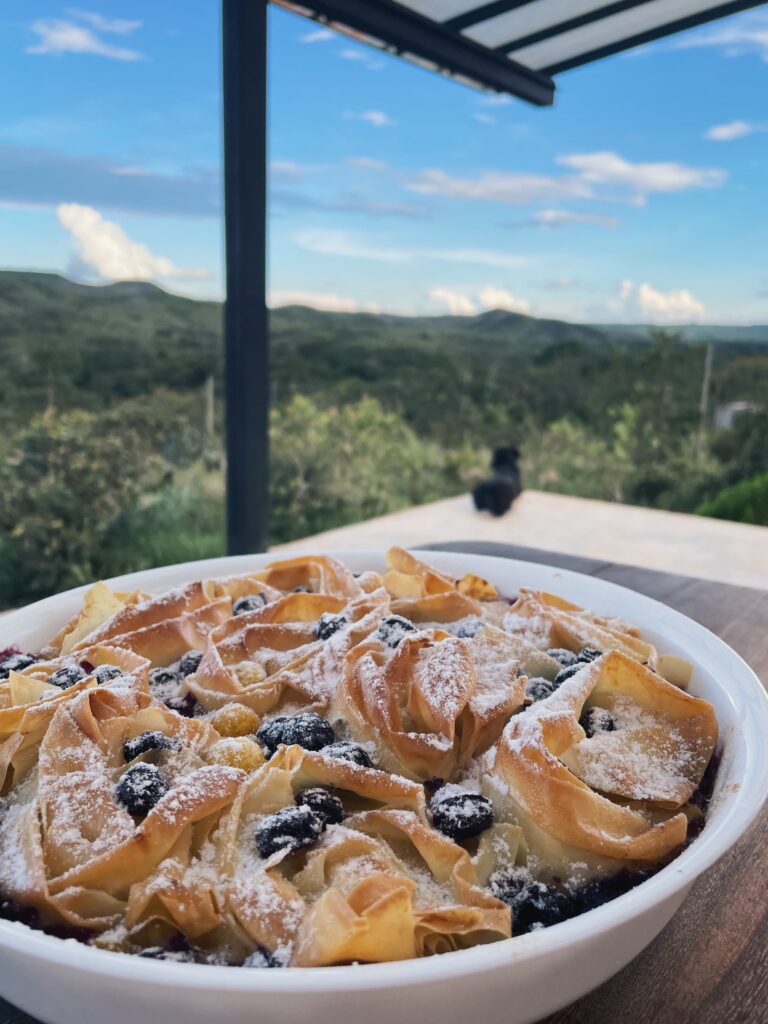 torta de massa filo amassada